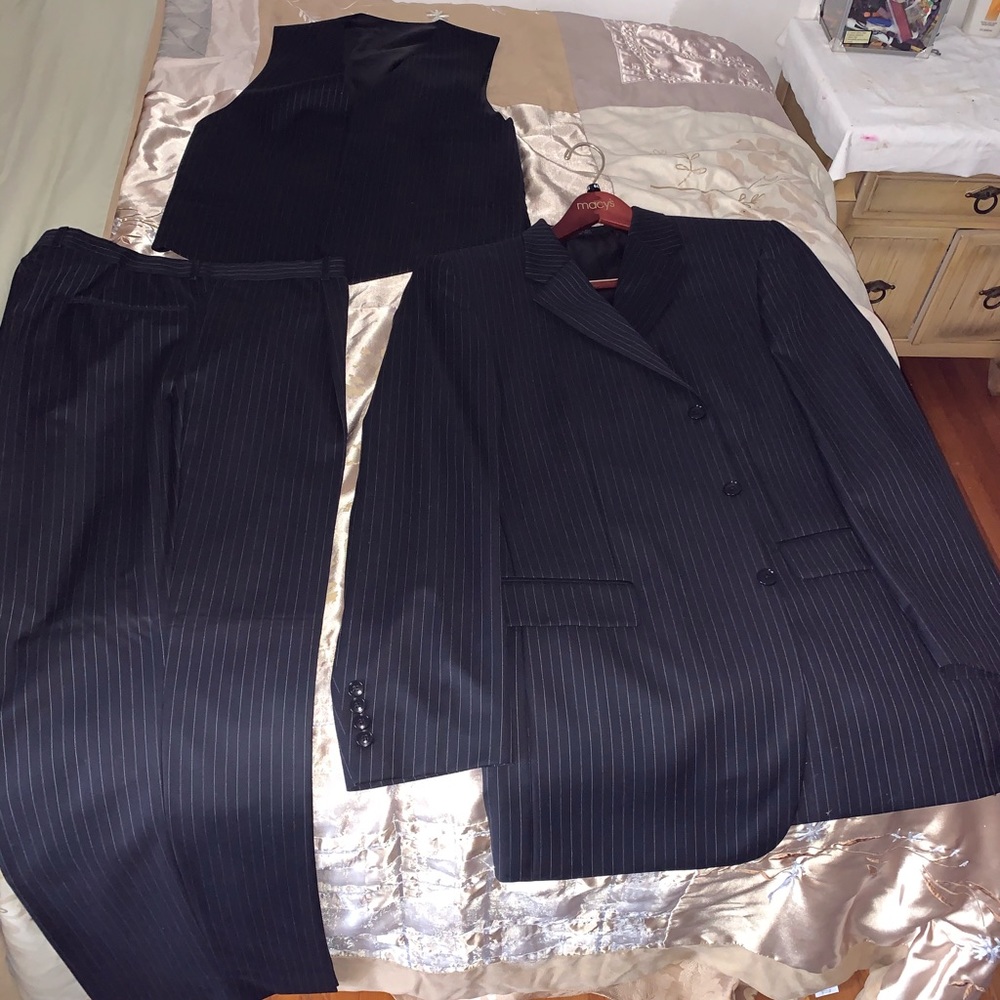 Suit